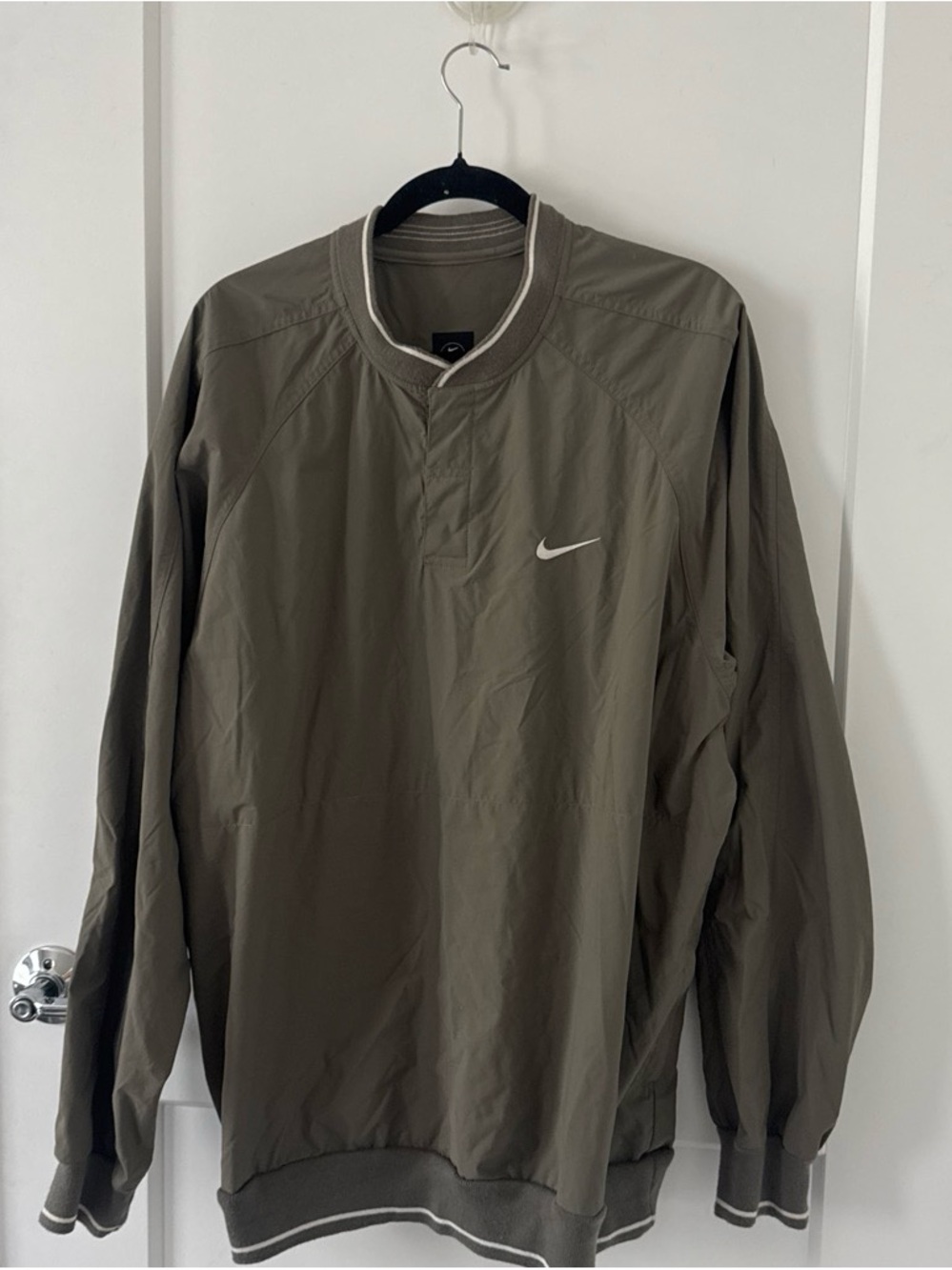 Nike Olive Green Pullover Windbreaker with White Swoosh